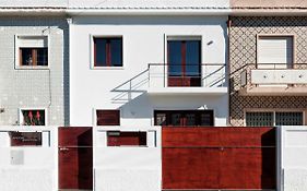 Ateneu Guesthouse